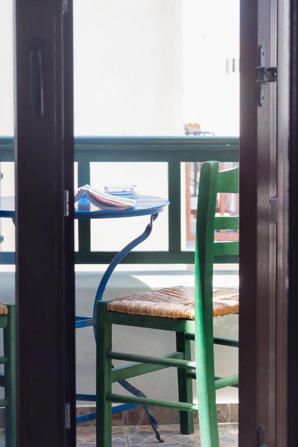 Depis Economy Studios & Apartments Naxos City Extérieur photo