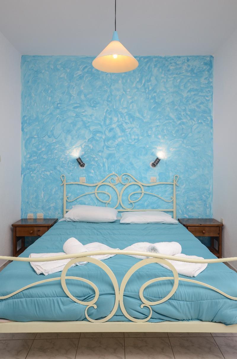 Depis Economy Studios & Apartments Naxos City Extérieur photo
