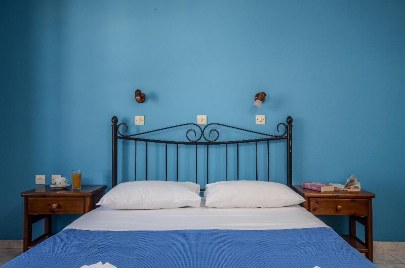 Depis Economy Studios & Apartments Naxos City Extérieur photo