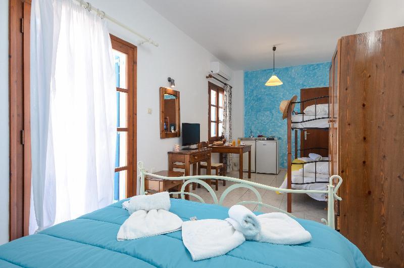 Depis Economy Studios & Apartments Naxos City Extérieur photo