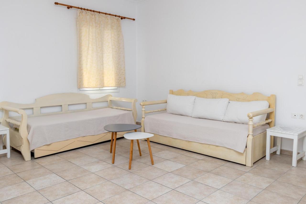 Depis Economy Studios & Apartments Naxos City Extérieur photo