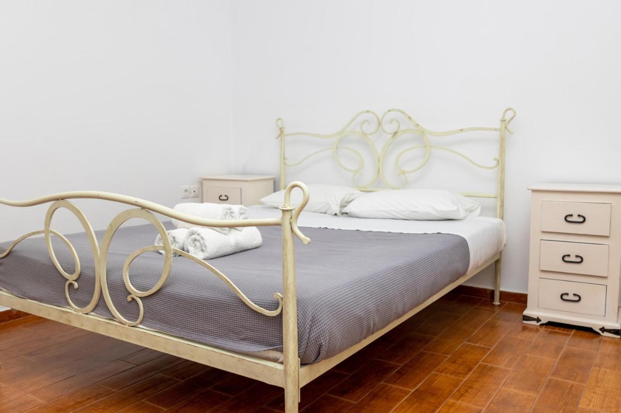 Depis Economy Studios & Apartments Naxos City Extérieur photo