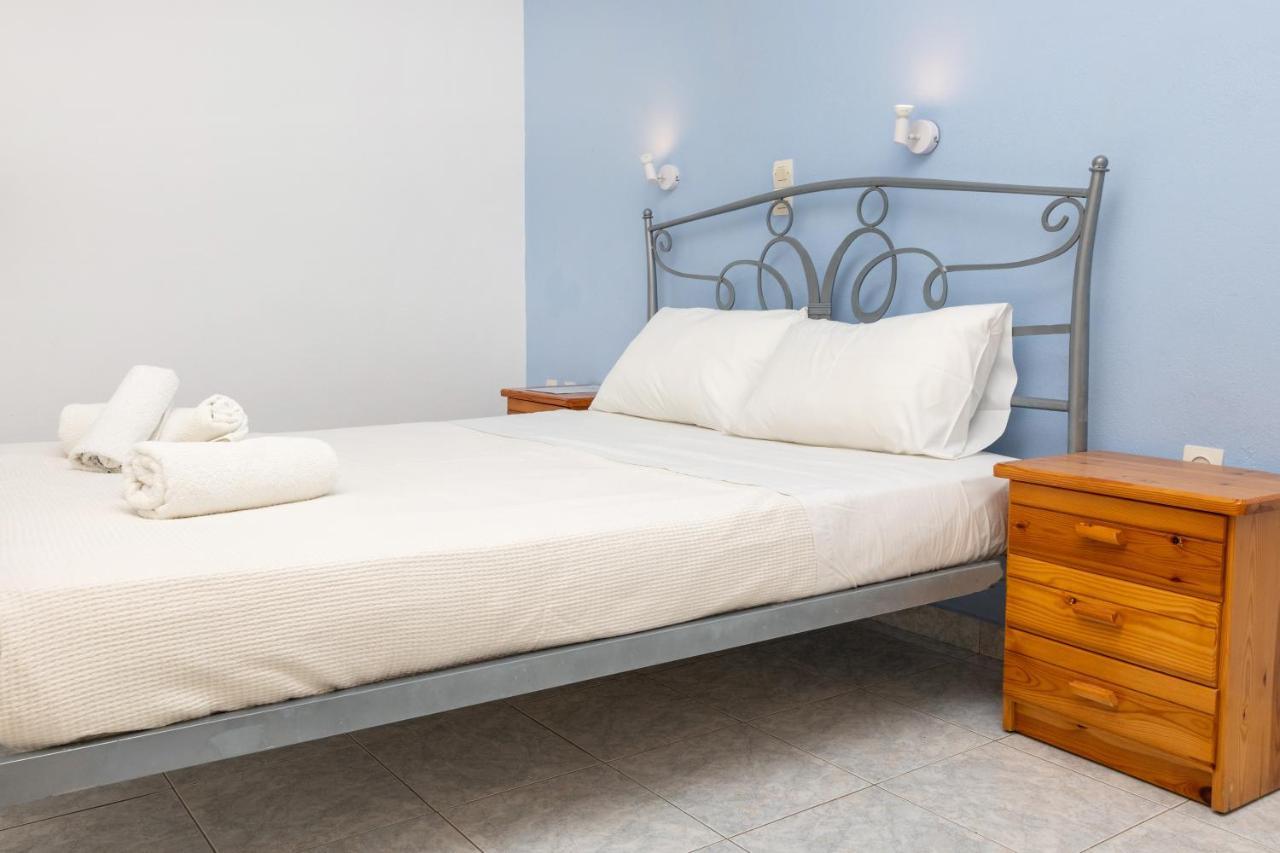 Depis Economy Studios & Apartments Naxos City Extérieur photo