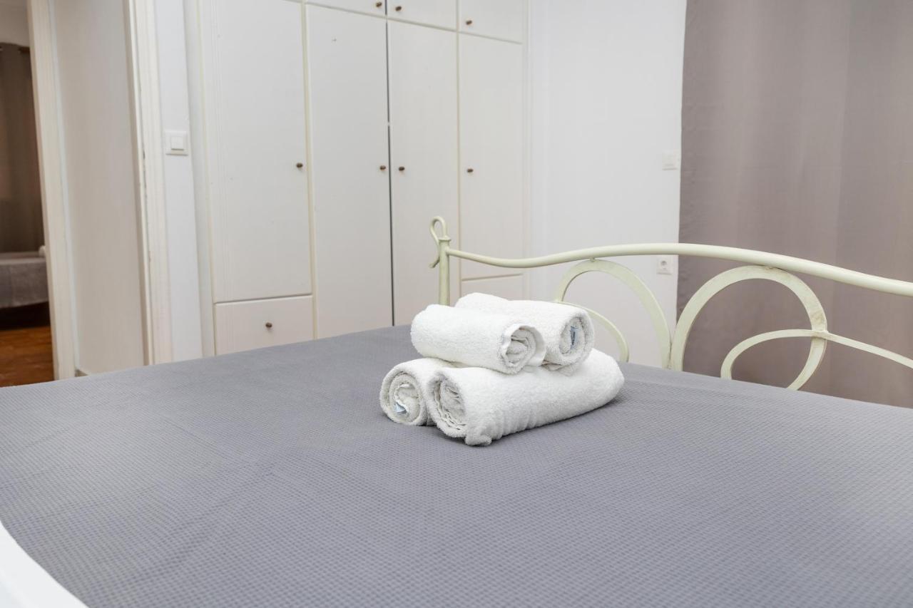 Depis Economy Studios & Apartments Naxos City Extérieur photo